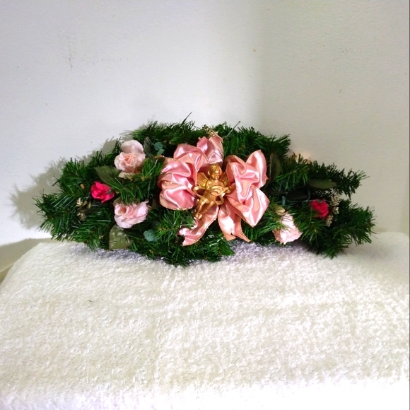 Decorative Rose Floral Angel Hanging Wreath Centerpiece - Picture 9 of 11